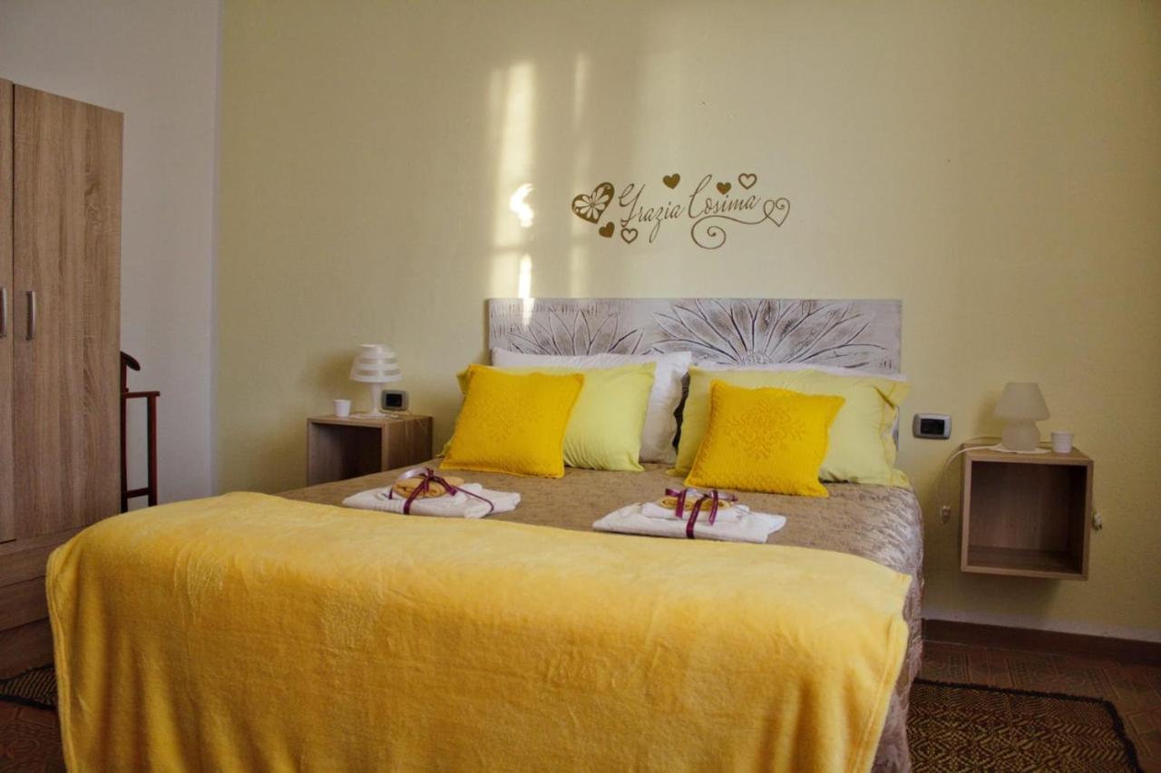 La Collina Dei Ciliegi Bed & Breakfast Sarule Bagian luar foto